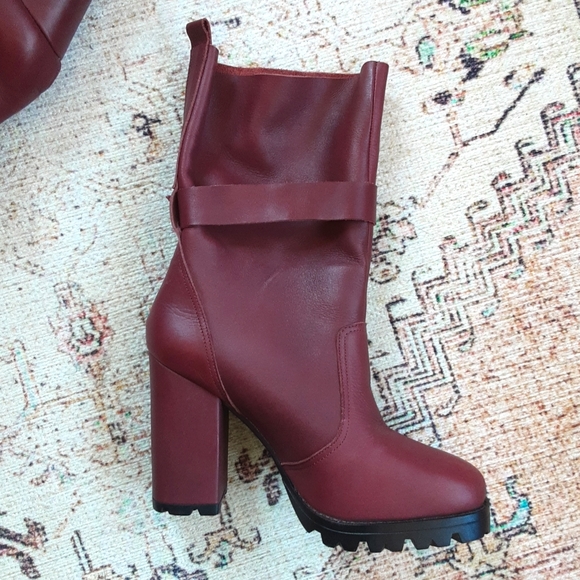 Gorgeous Burgundy Chunky Leather High Heel Statement Boots Made in Brazil Size 6 - Picture 2 of 12